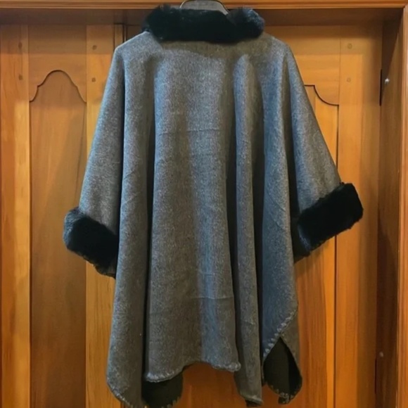 Ruana Poncho Cape Ecuador Alpaca wool One Size - Picture 8 of 9